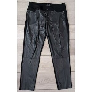Seven 7 Pleather Front Rayon Women's‎ Size 32 Pants